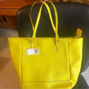Coach City Saffiano Tote Bag Yellow new with defects